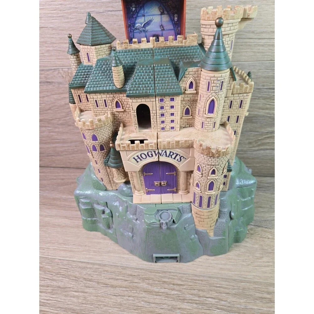 Harry Potter Hogwarts Castle Deluxe Playset 2001 Polly Pocket UNTESTED AS-IS